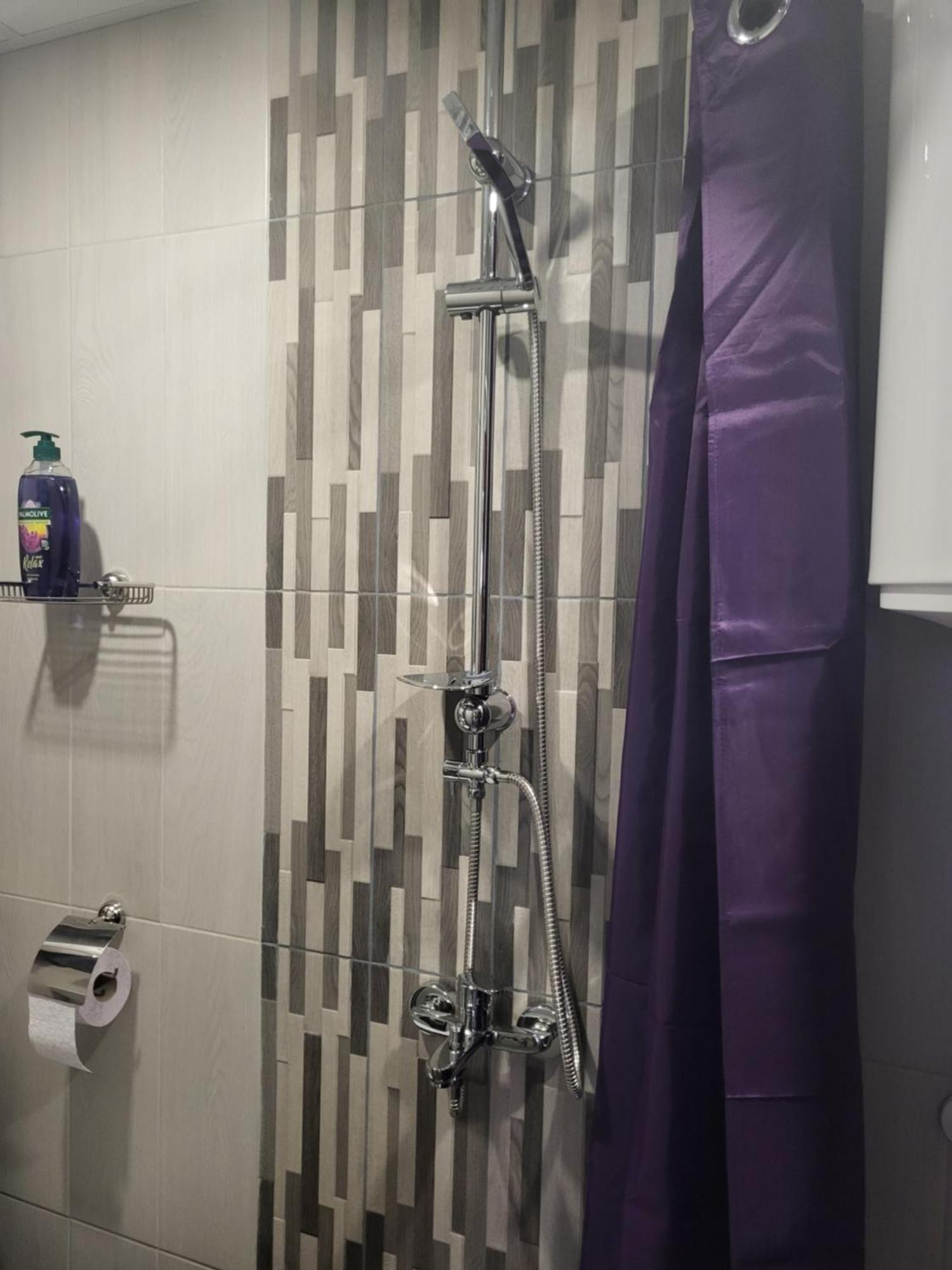 Purple Studios Veliko Tărnovo Esterno foto