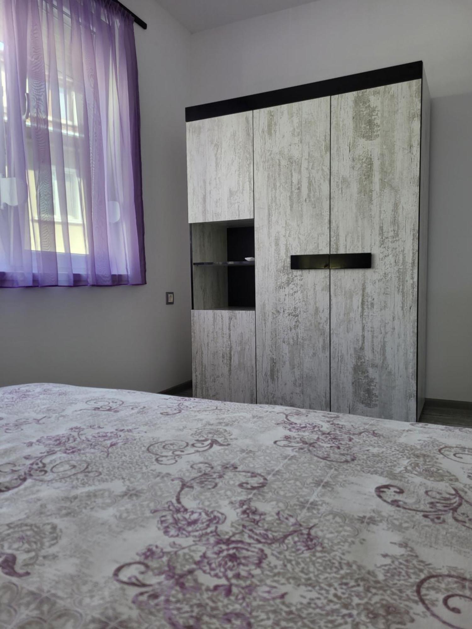 Purple Studios Veliko Tărnovo Esterno foto