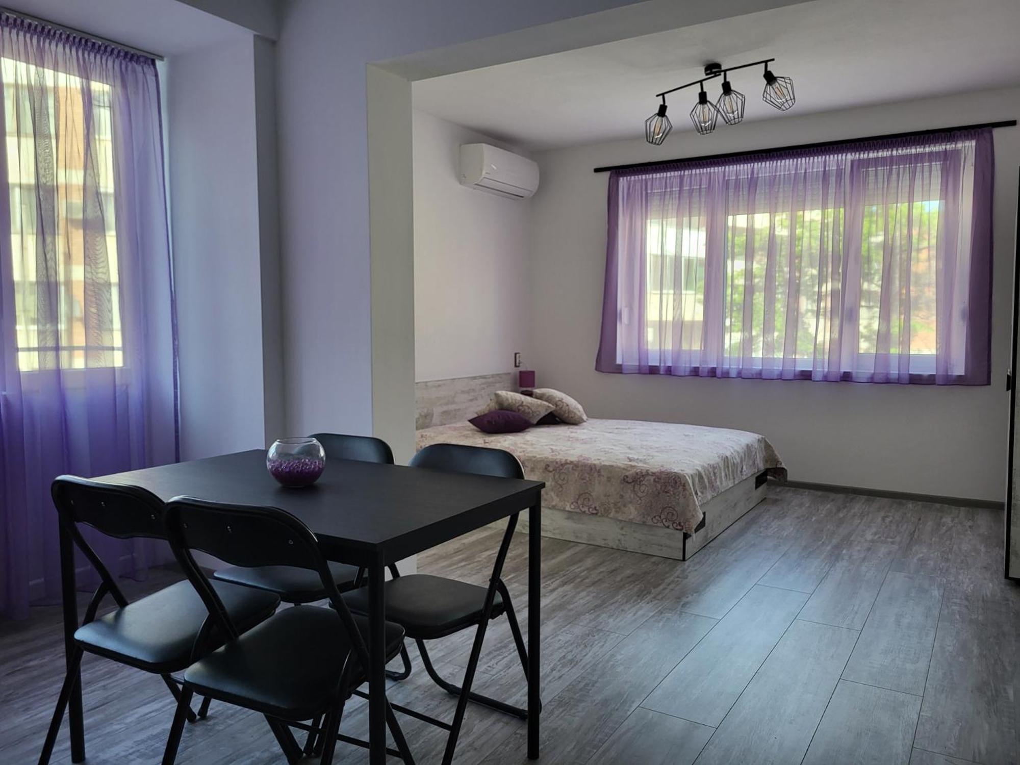 Purple Studios Veliko Tărnovo Esterno foto