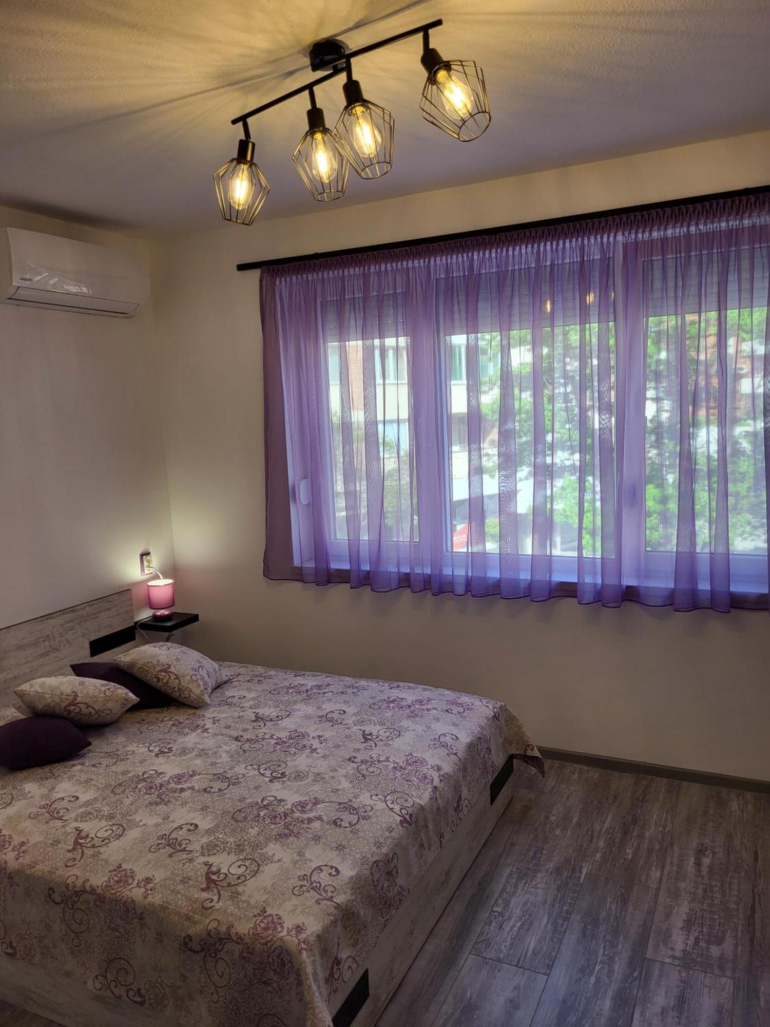 Purple Studios Veliko Tărnovo Camera foto