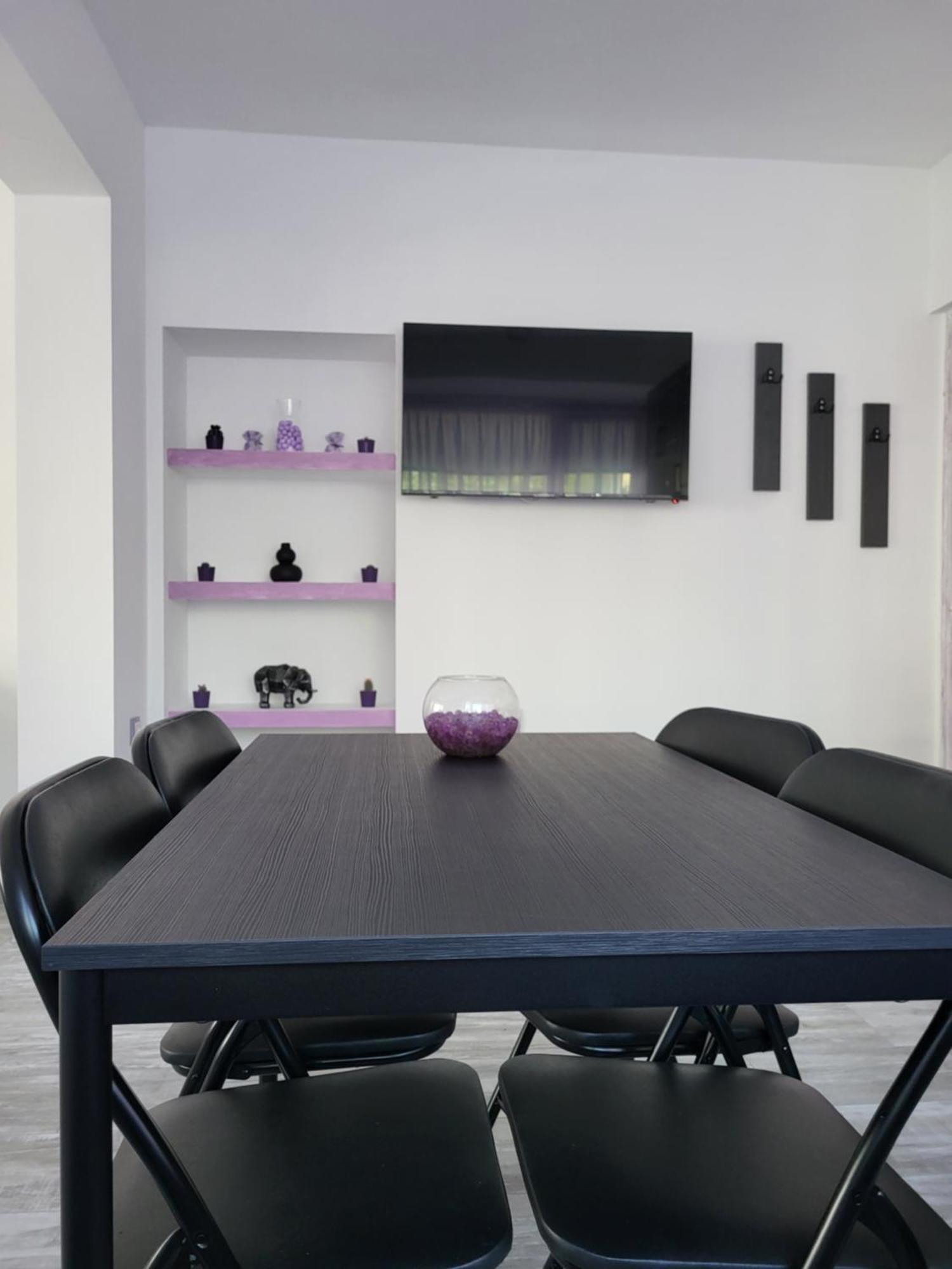 Purple Studios Veliko Tărnovo Esterno foto