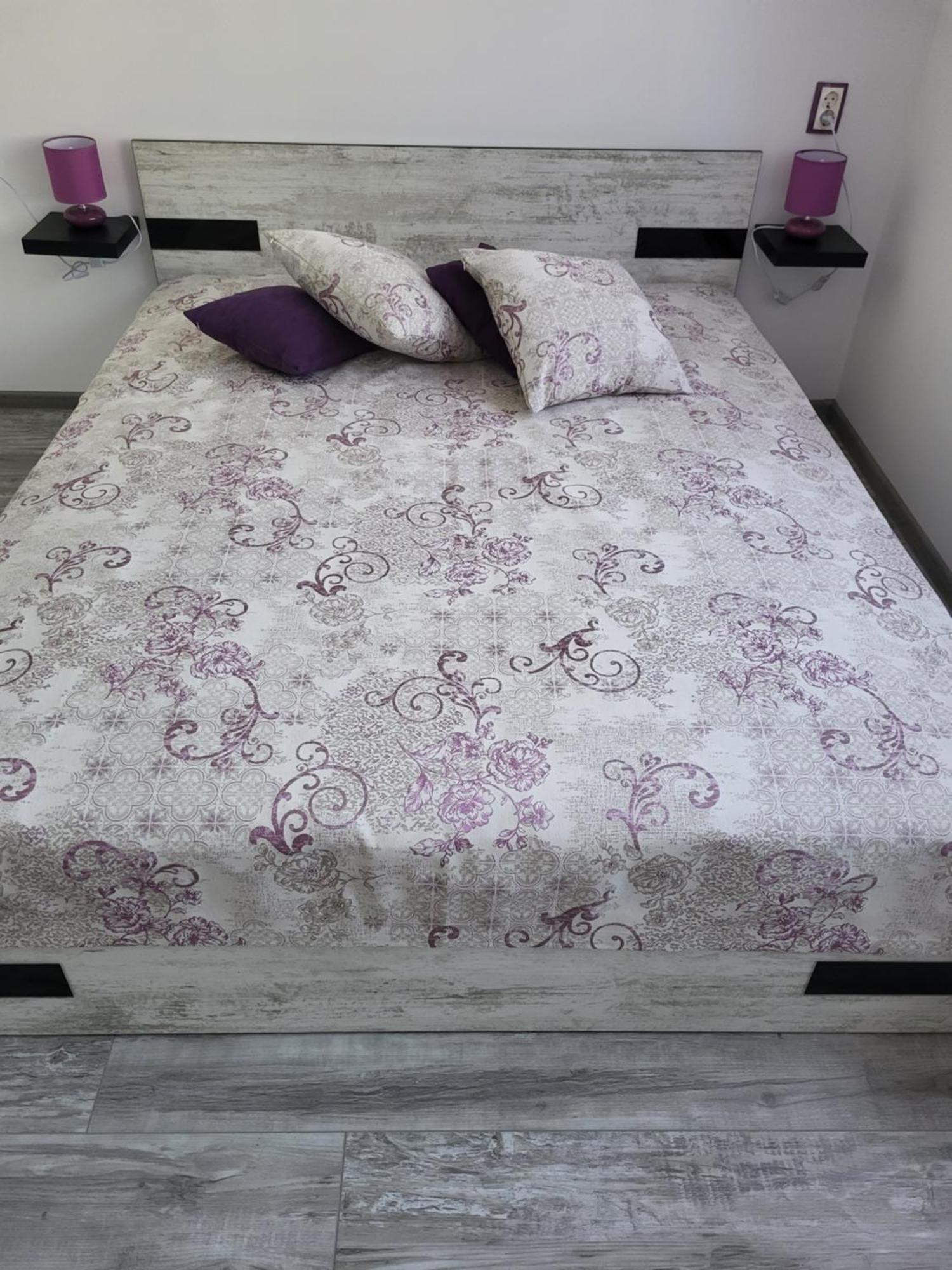 Purple Studios Veliko Tărnovo Esterno foto