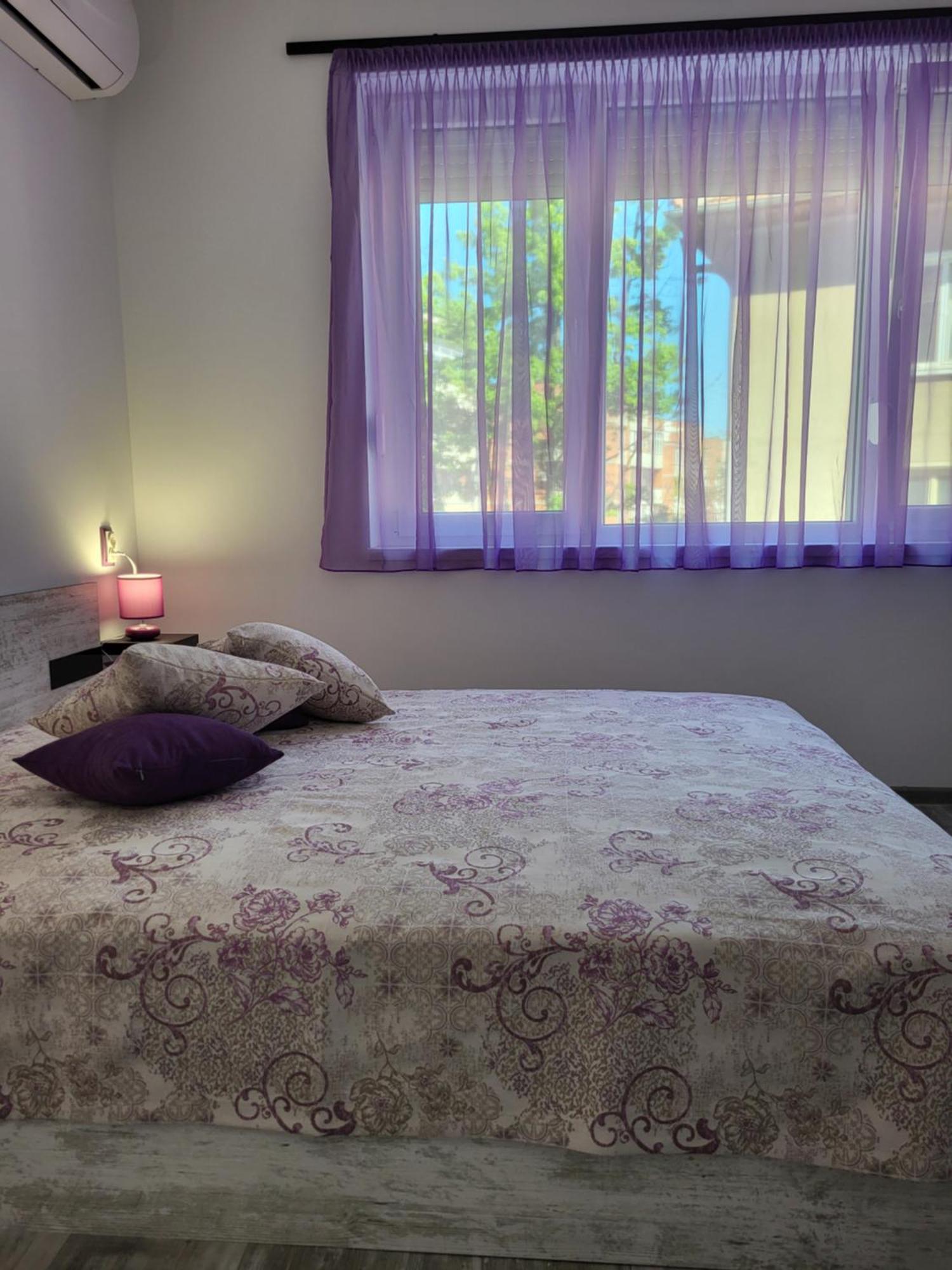 Purple Studios Veliko Tărnovo Camera foto